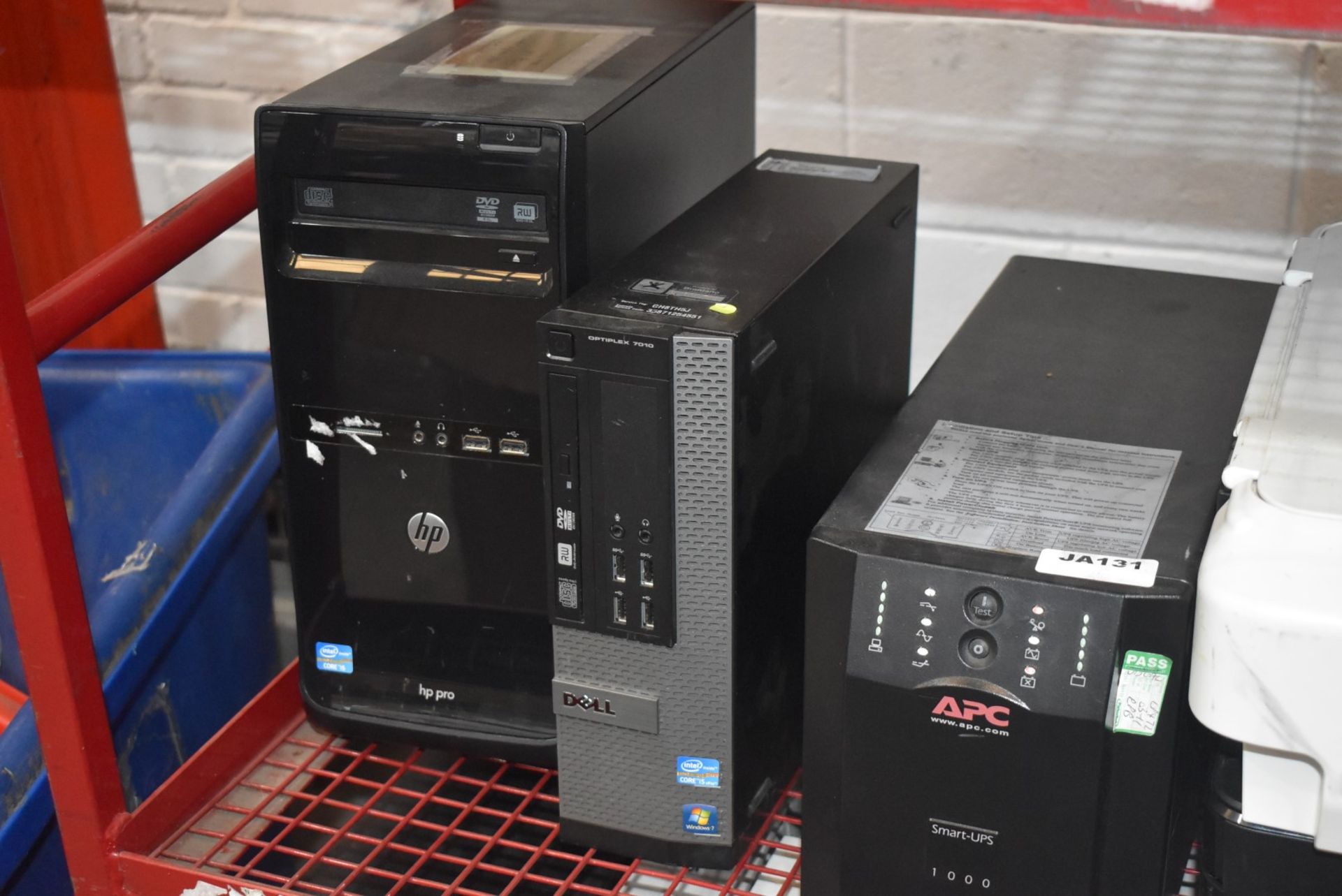 Large Assorted Collection of Computer Equipment to Include 19 x Desktop Computers, APC UPS, 5 x - Image 7 of 14