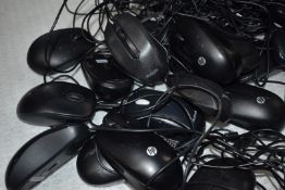 20 x Assorted Computer Mice - Brands Include HP, Microsoft and Dell - Ref: MPC433 CF - CL678 -