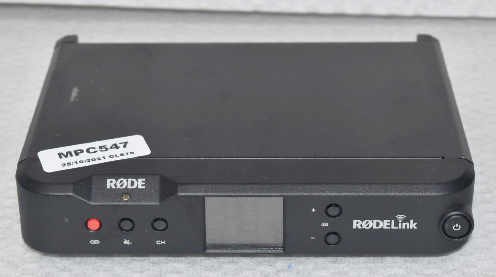 1 x Rode RODELink Performer Kit - 2.4ghz Digital Wireless Audio System With TX-M2 Wireless Condenser - Image 11 of 13