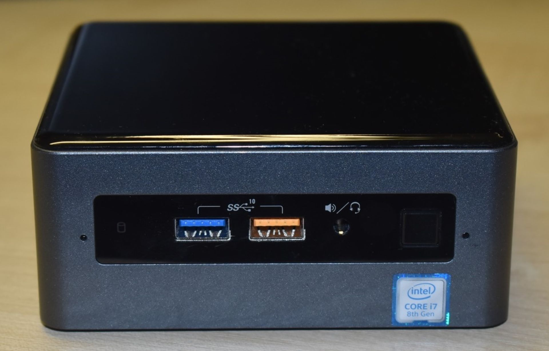 1 x Intel NUC Mini PC Featuring Intel i7-8559u Quad Core 3.7Ghz Processor, 8GB DDR4 2400Mhz Ram,