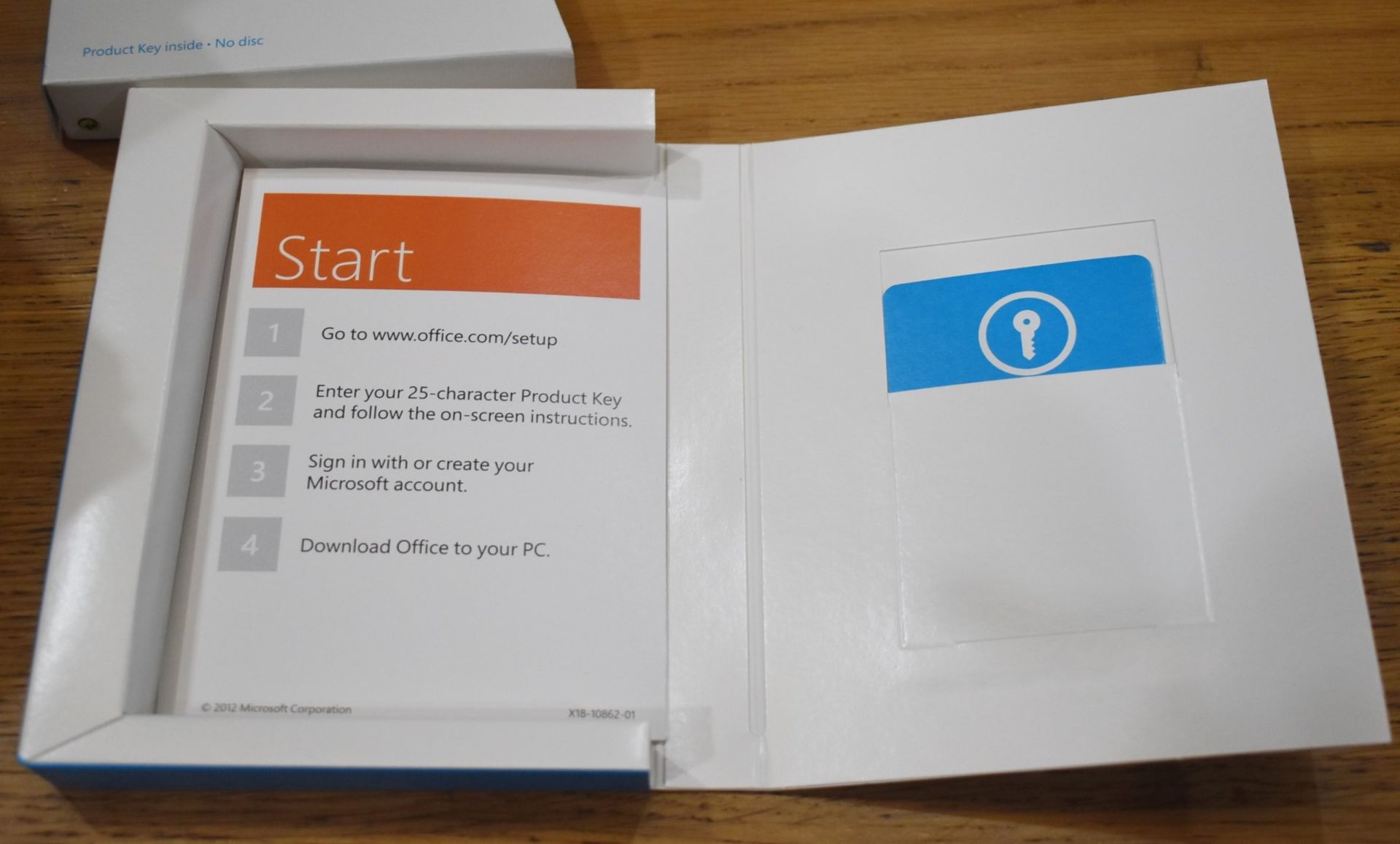 1 x Microsoft Office 2013 Home and Business - Activation Key Card With Original Box - Ref: CG - - Image 2 of 3