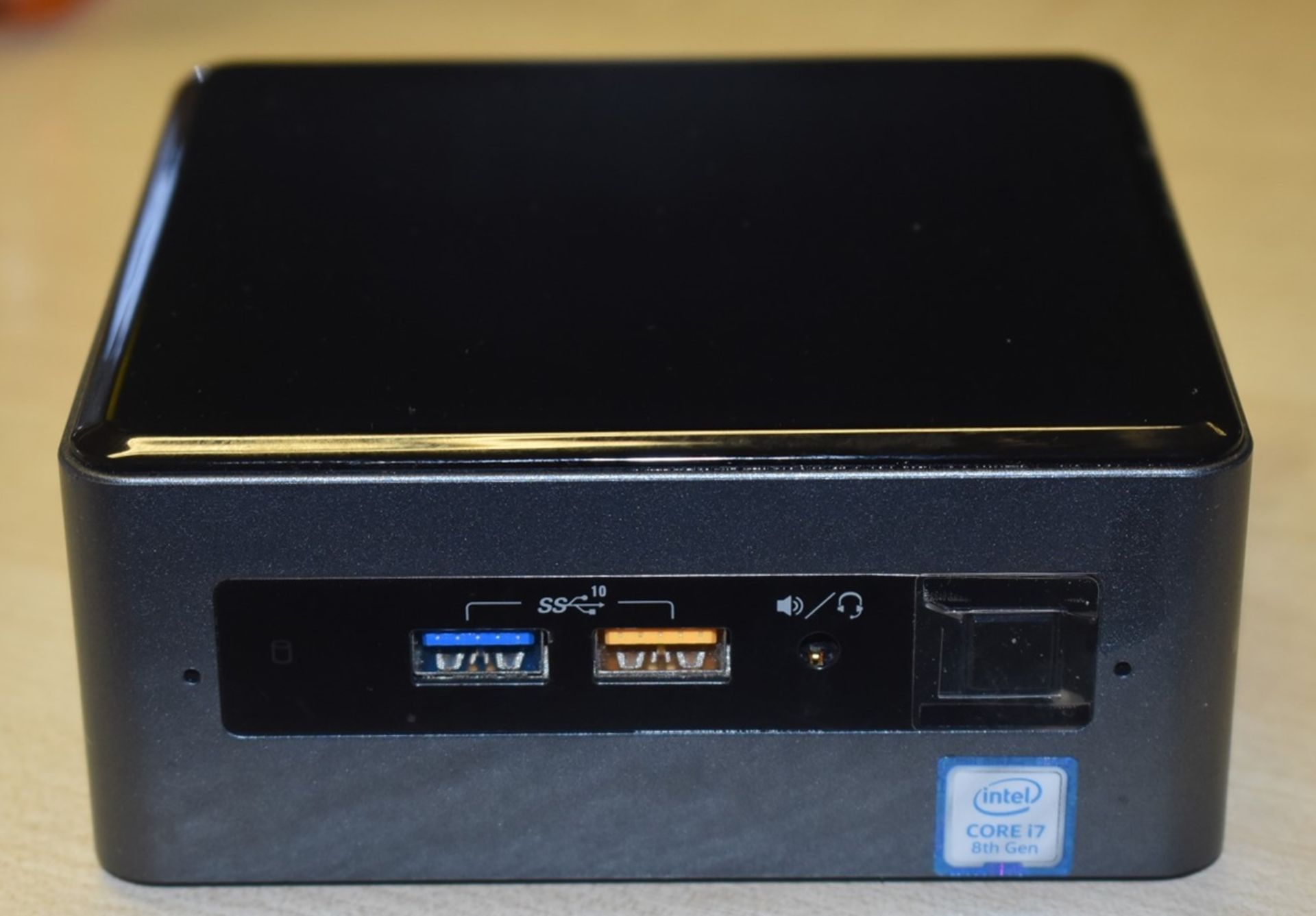 1 x Intel NUC Mini PC Featuring Intel i7-8559u Quad Core 3.7Ghz Processor, 8GB DDR4 2400Mhz Ram, - Image 5 of 8