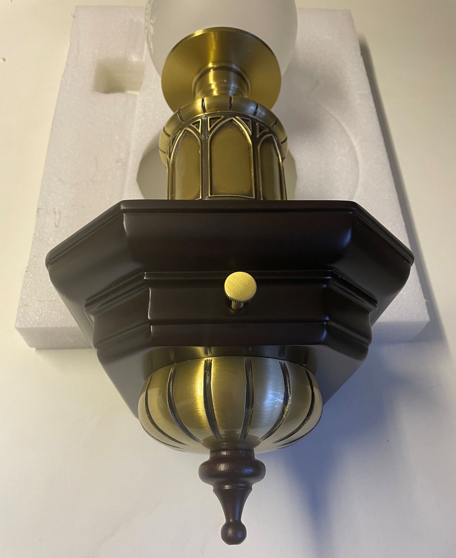 1 x Chelsom Substantial Wall Feature Light with dimmer switch and newall post style brass and glass - Image 12 of 18