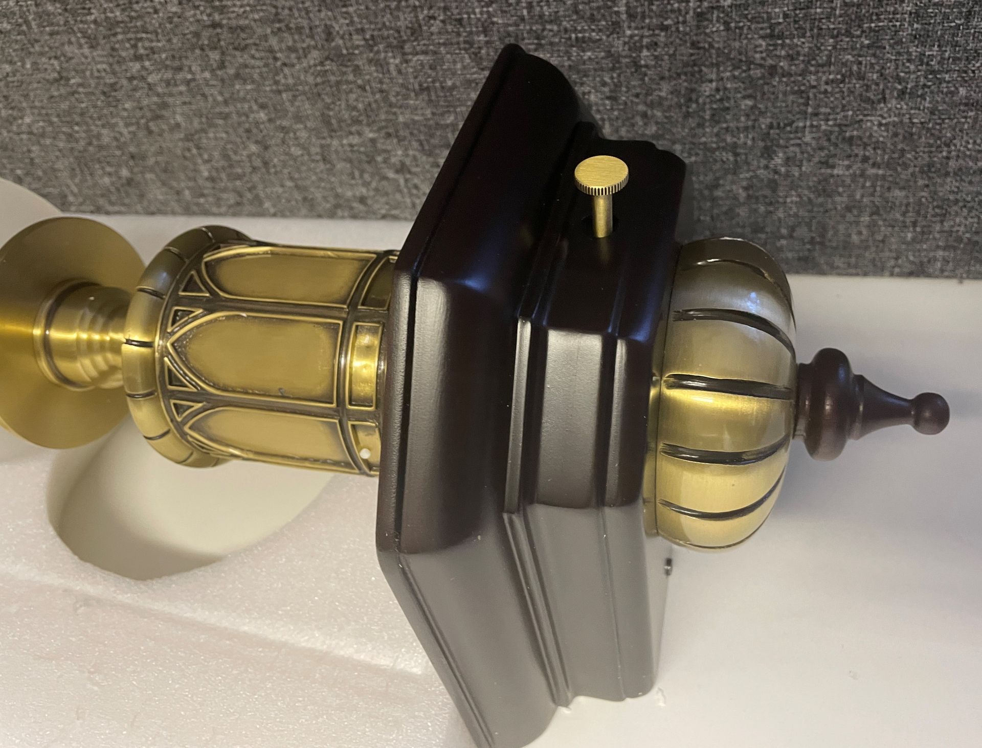 1 x Chelsom Substantial Wall Feature Light with dimmer switch and newall post style brass and glass - Image 15 of 18