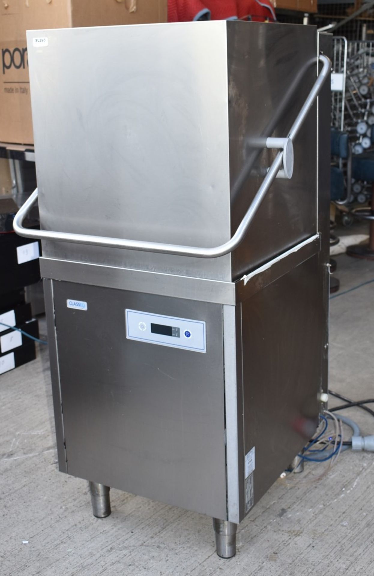 1 x Classeq Passthrough Dishwasher - Model P500AWS - Includes Outlet Table -  3 Phase - Recently - Image 2 of 18