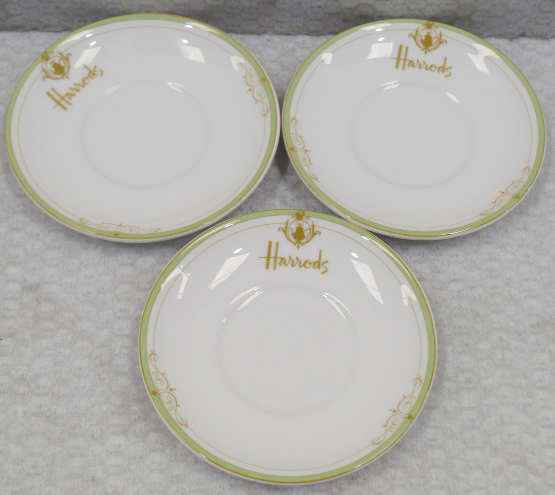36 x Harrods Two Colour Litho Can Stands Plates - Dimensions: 6.5 inch slim - Recently Removed - Image 2 of 2