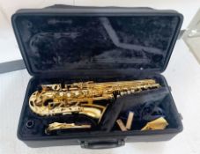 1 x Yamaha Alto Saxaphone YAS-280 With Carry Case RRP: £835.00 - Ref: AUR112  - CL652 - Location: