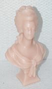 1 x CIRE TRUDON Marie-Antoinette Decorative Candle In Pink - Original RRP £110.00