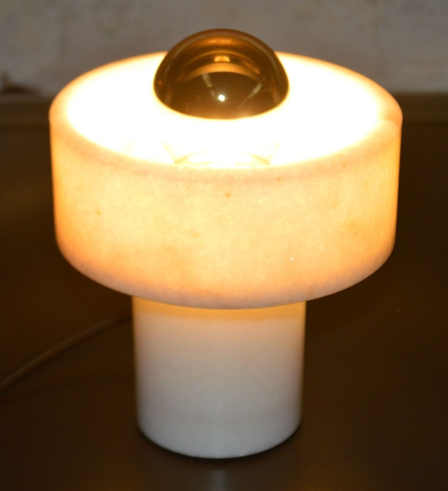 1 x Tom Dixon Designer Stone Table Lamp In Marble - Dimensions: ø14x17.6cm - Original RRP £230.00 - Image 5 of 13