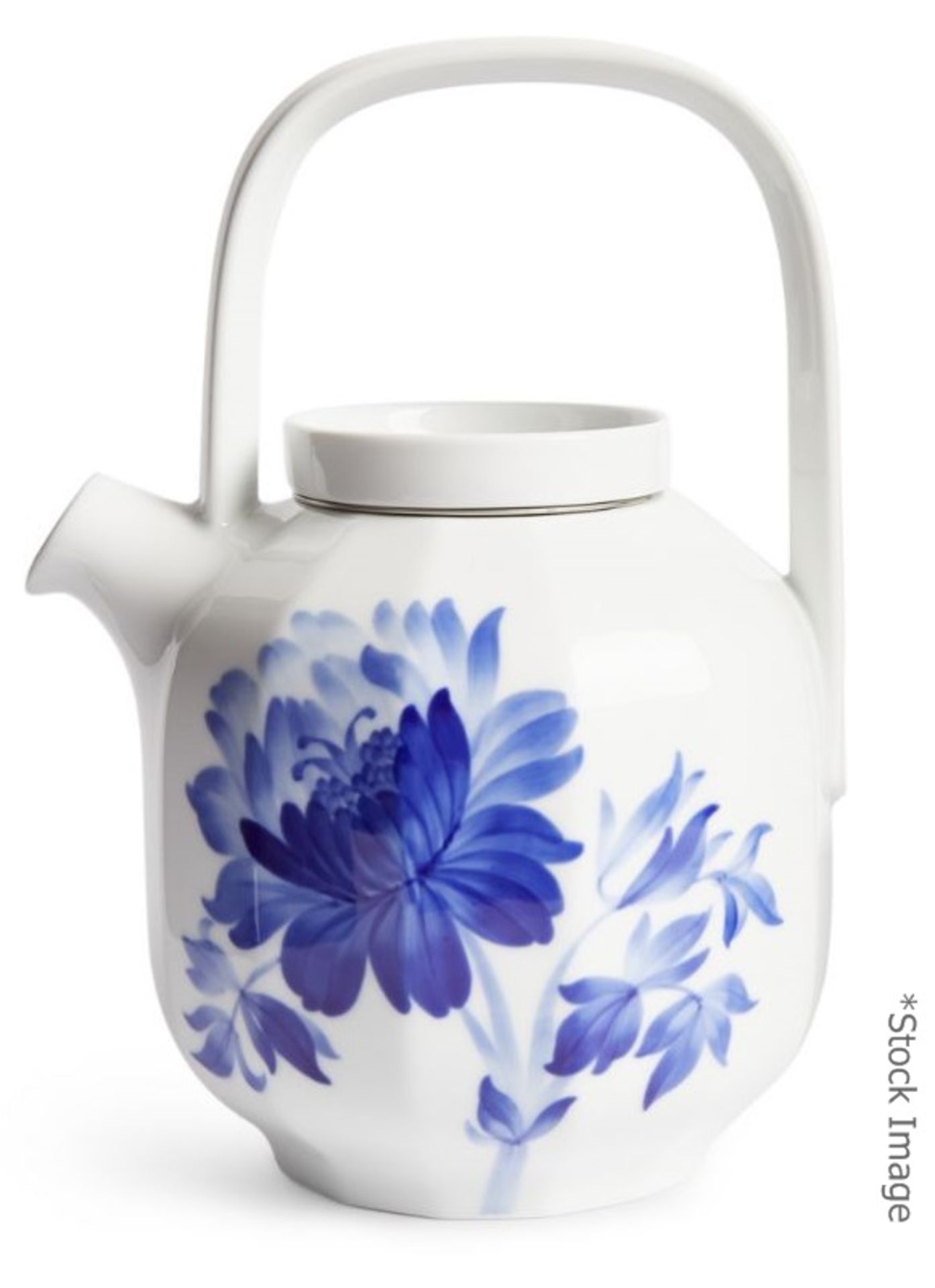 1 x ROYAL COPENHAGEN Blomst 'Blue Peony Tree' Porcelain Teapot - Original Price £142.00 - Read