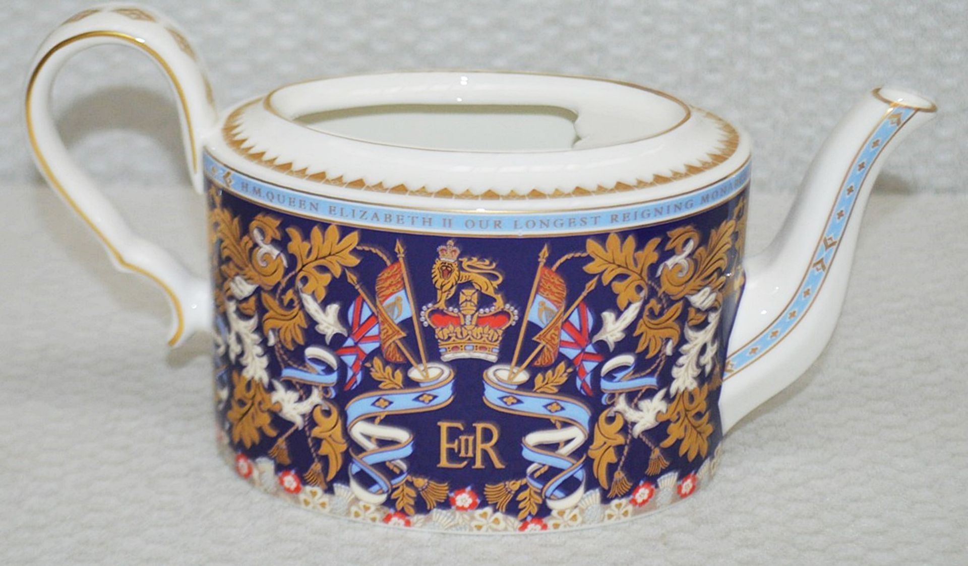 1 x Fine Bone China LRM Teapot - Made In England - Original RRP £175.00 - Image 2 of 11