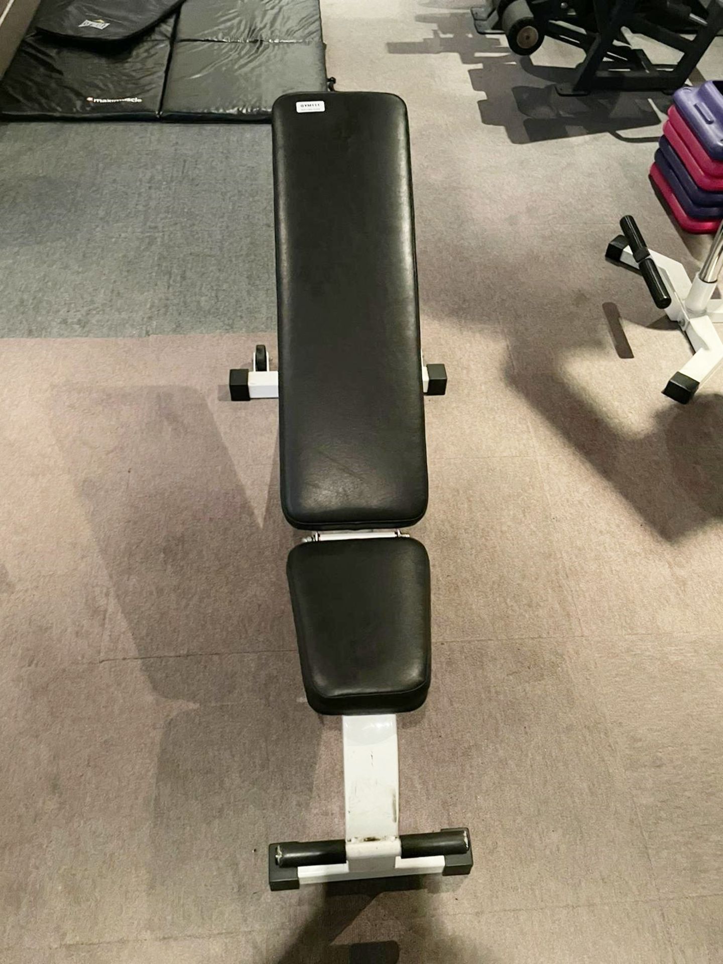 1 x Commercial Adjustable Weight / Sit Up Bench - Image 4 of 4