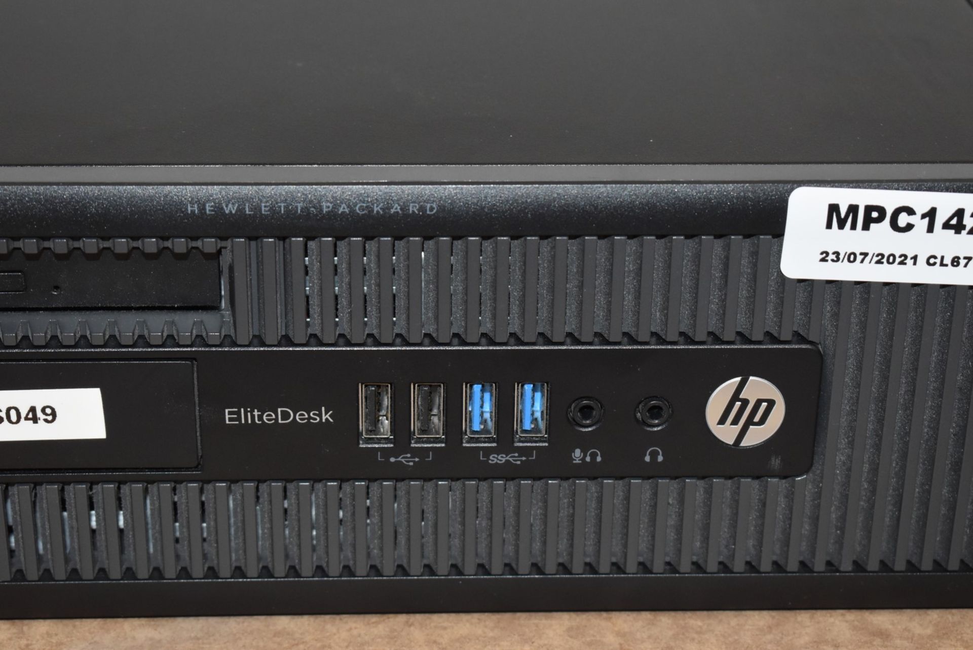 1 x HP Elite Desk 800 G1 SFF Desktop PC - Features an Intel i7-4770 3.4Ghz Quad Core Processor, - Image 3 of 5