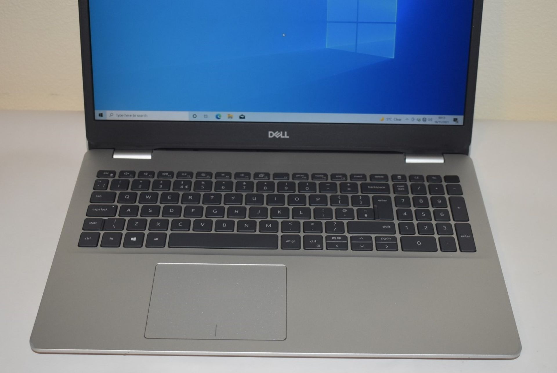 1 x Dell Inspiron 15 5593 Laptop Featuring a 10th Gen Core i5-1035G1 3.6ghz Quad Core Processor, - Image 11 of 18