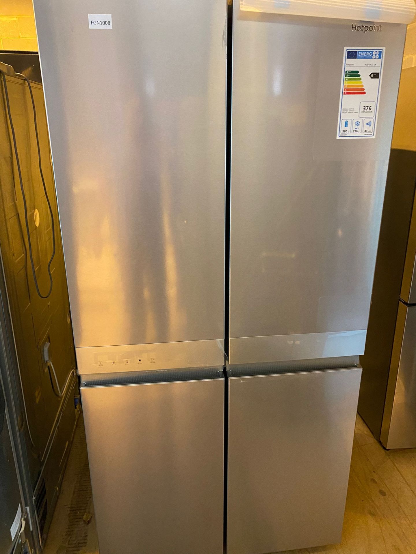 1 x Hotpoint HQ9M2LUK American Style Fridge Freezer - Silver - E Rated - Unused With Warranty - Image 3 of 5