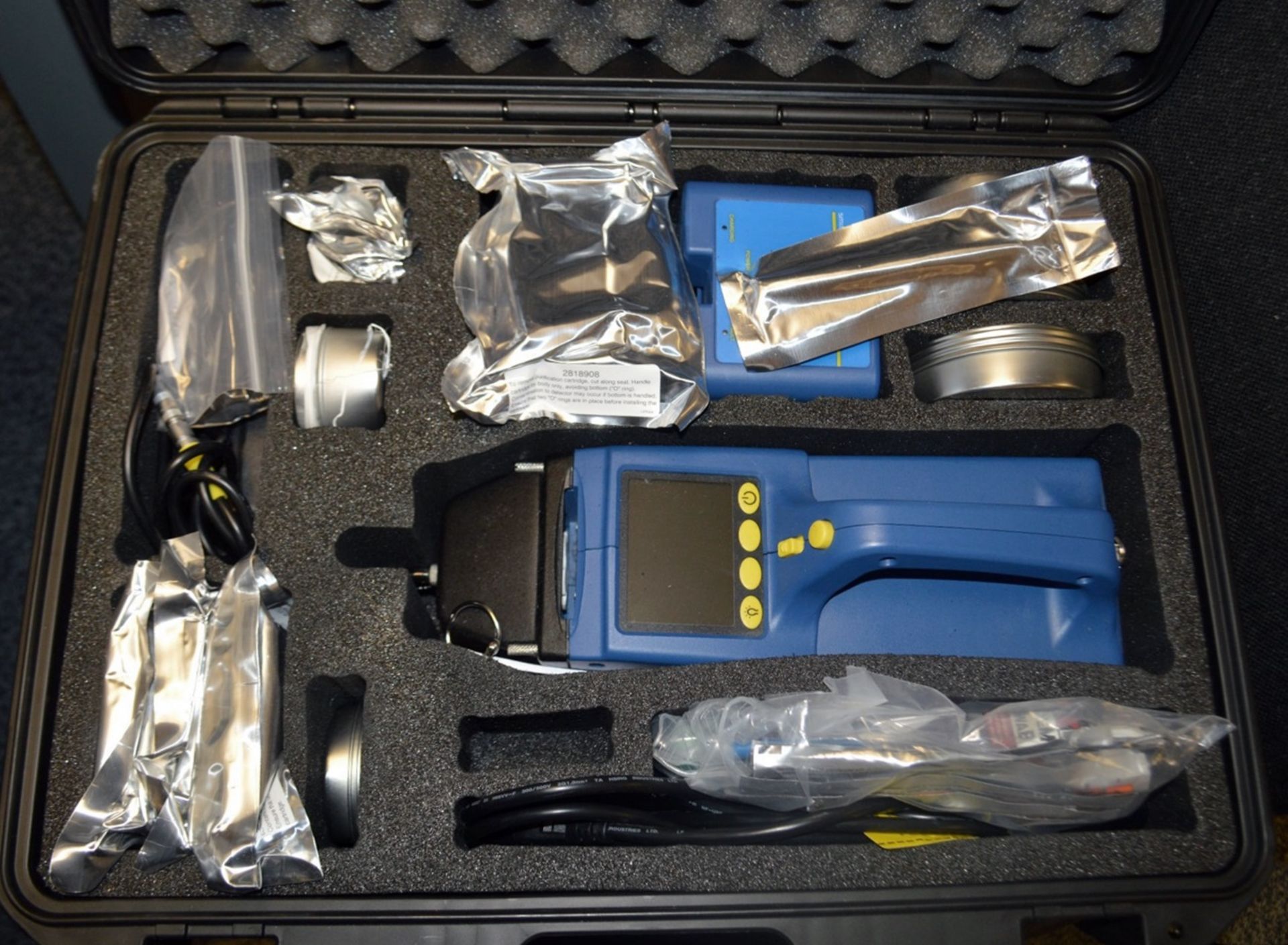 1 x SABRE™ 5000 Handheld Trace Detector - For Explosives, Chemical Agents And Toxic Chemicals - Image 3 of 31