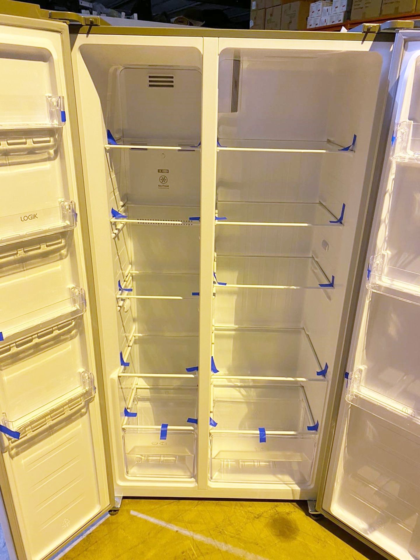 1 x Logik LSBSS20 Silver American Style Fridge Freezer - Unused With Warranty - RRP £629 - Ref: - Image 2 of 6