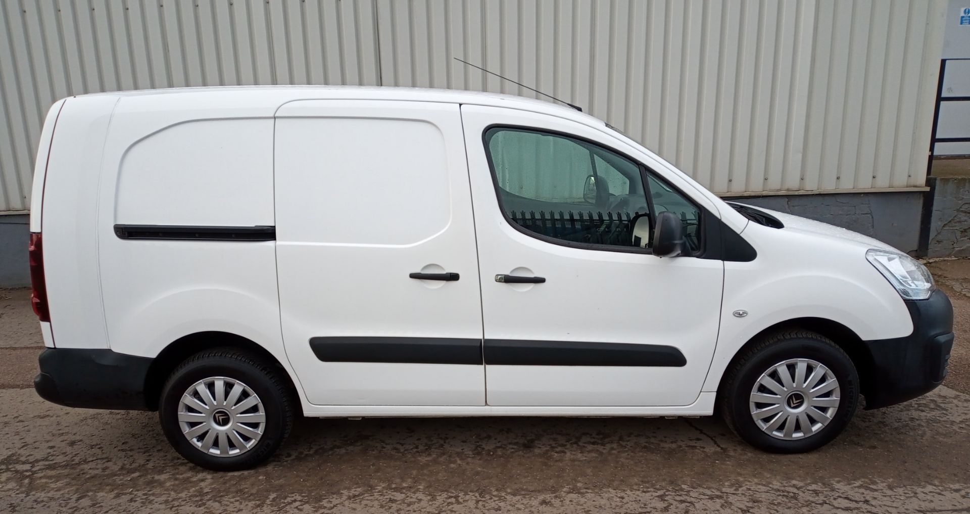 2015 Citroen Berlingo 750 LX HDI Panel Van - CL505 - Image 5 of 15