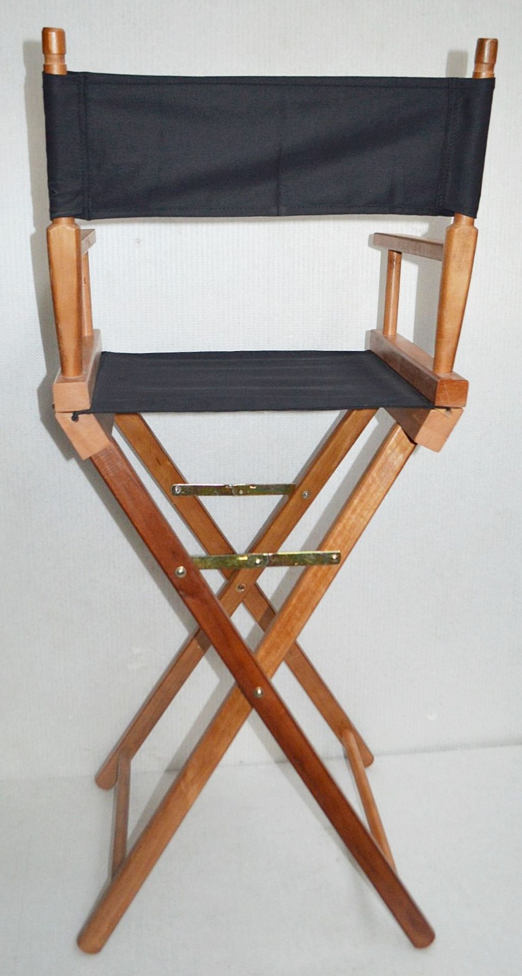 1 x Professional Tall Folding Directors Chair - Ex-Display Prop - Dimensions (Approx): H120 x W52 - Image 4 of 4