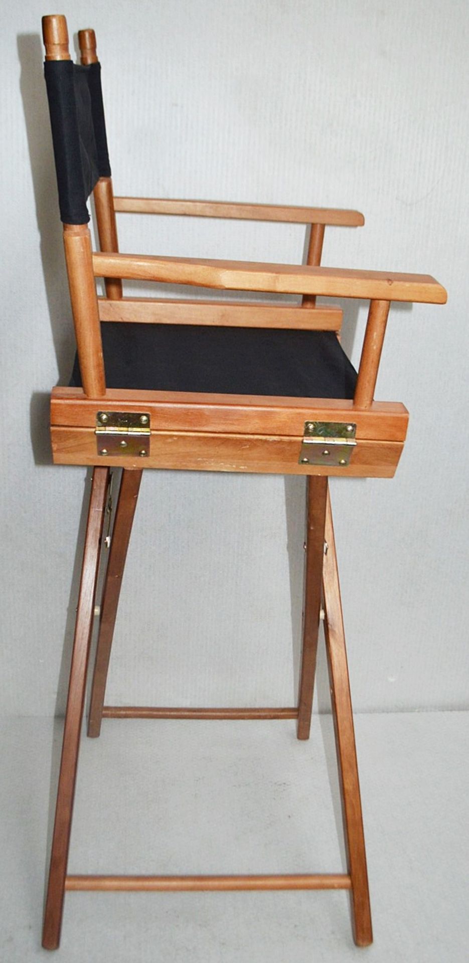 1 x Professional Tall Folding Directors Chair - Ex-Display Prop - Dimensions (Approx): H120 x W52 - Image 3 of 4