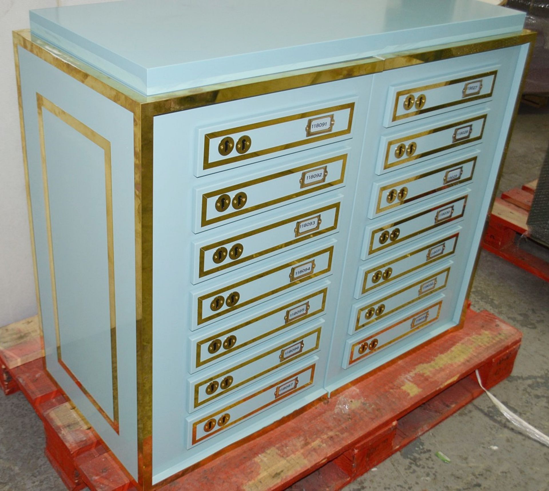 1 x Bank Safety Deposit Box-style Shop Display Plinth With False Drawer Fronts - Image 6 of 6