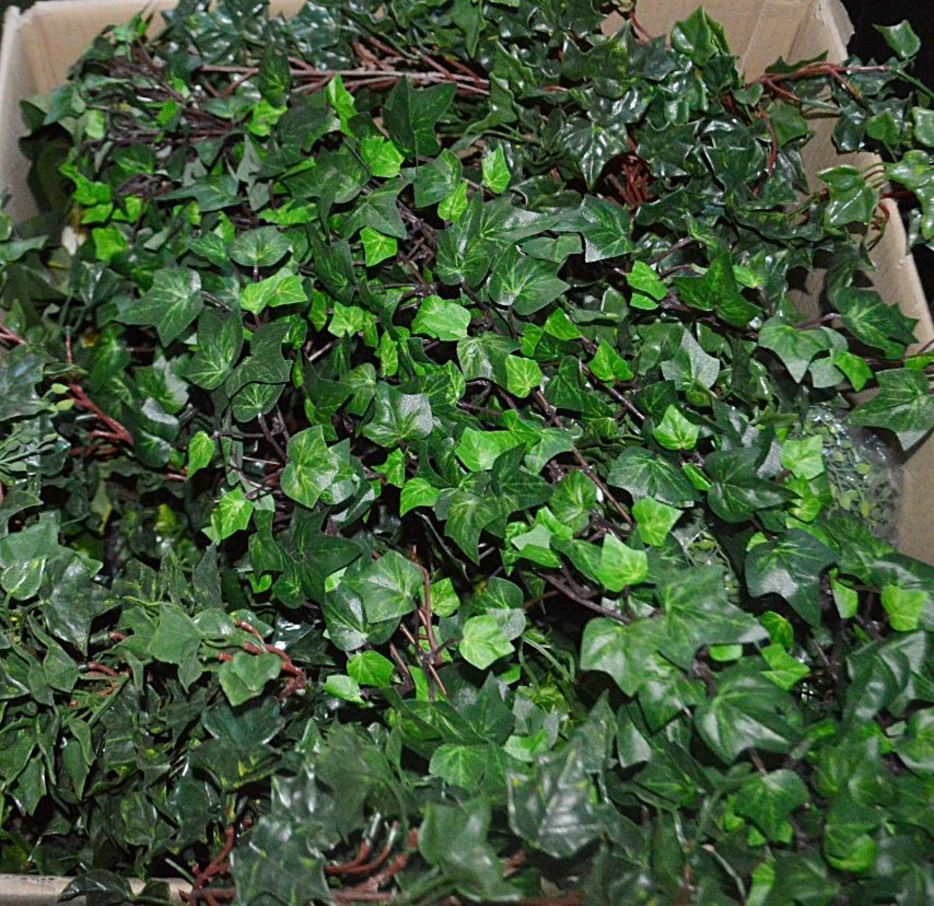 Approx 30 x Assorted Pieces Of Premium Artificial Ivy & Other Trailing Plants - Ex-Display Showroom