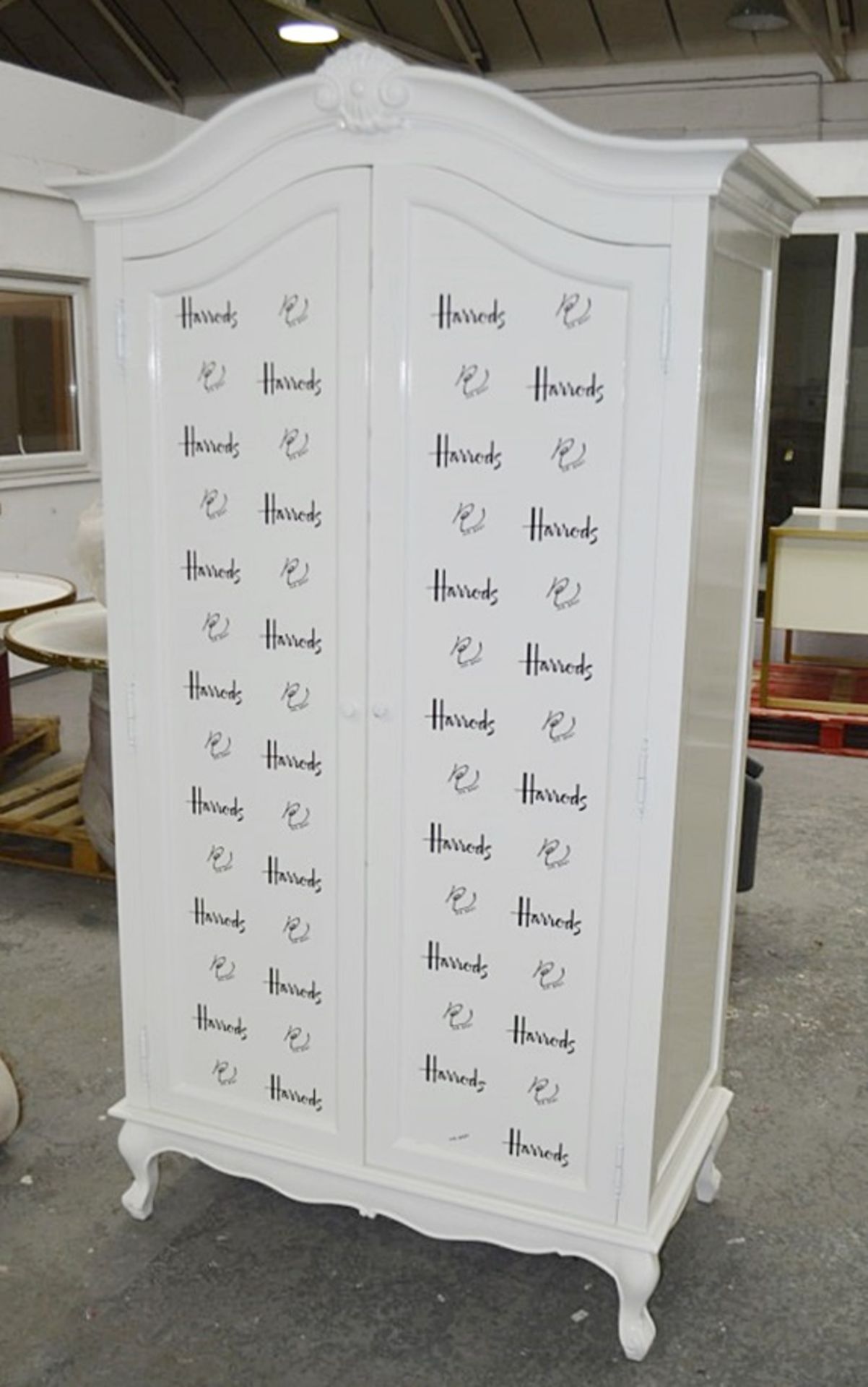 1 x Bespoke Events / Display Wardrobe In White Gloss With Custom Design - Image 7 of 10