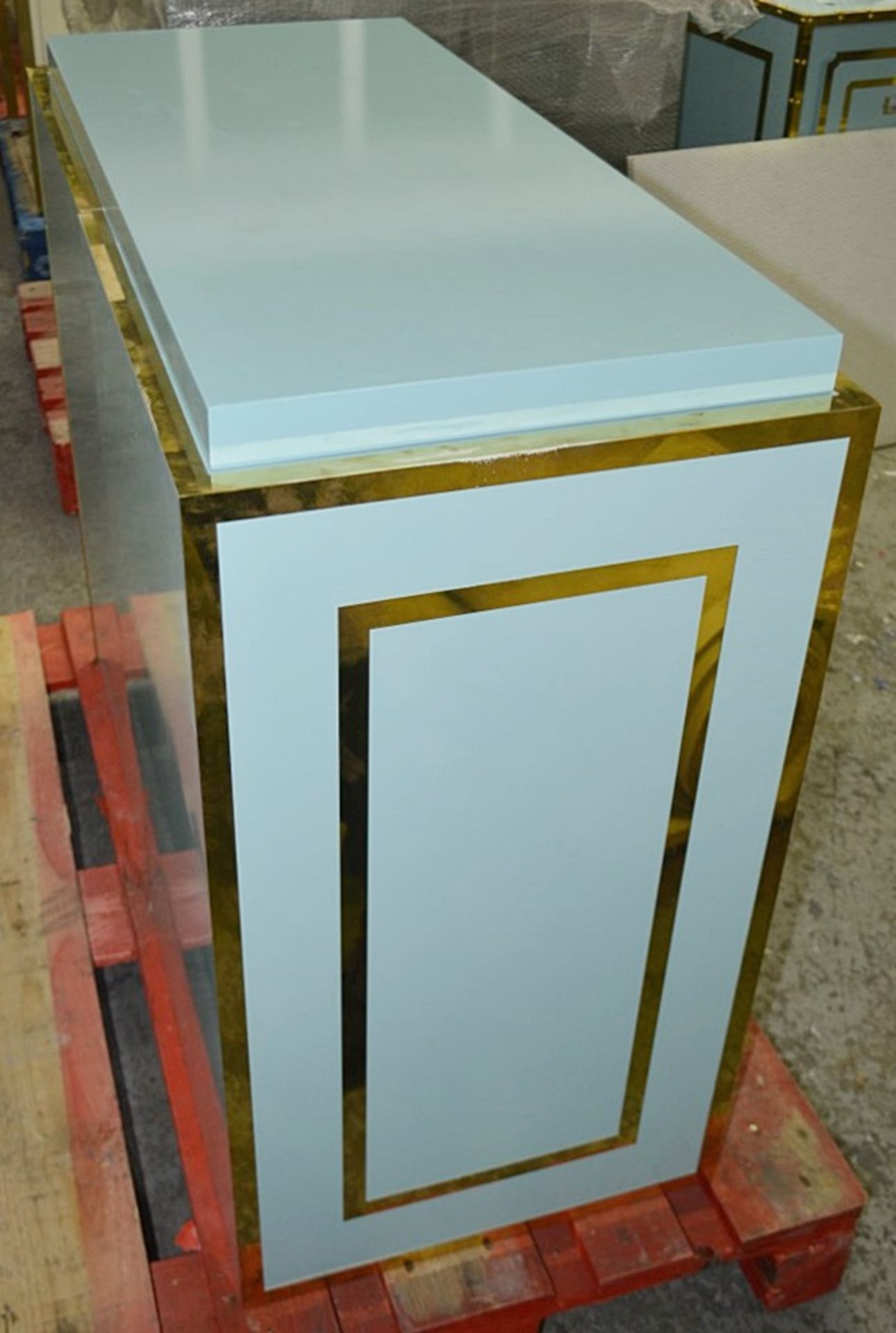 1 x Bank Safety Deposit Box-style Shop Display Plinth With False Drawer Fronts - Image 4 of 6