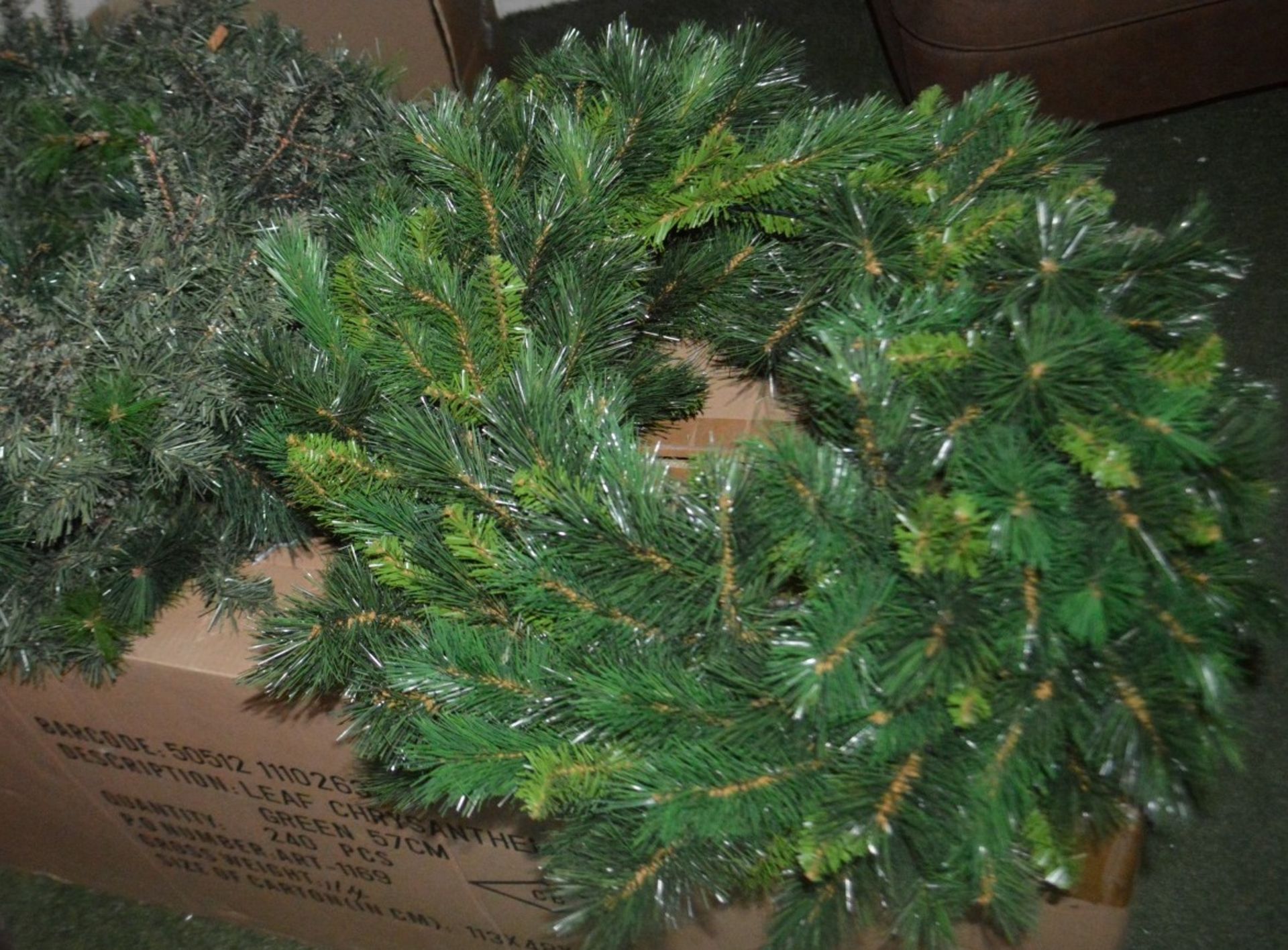 8 x Assorted Sections Of Commercial Christmas Display Wreaths - Various Sizes - Ex-Showroom Pieces - Image 7 of 9