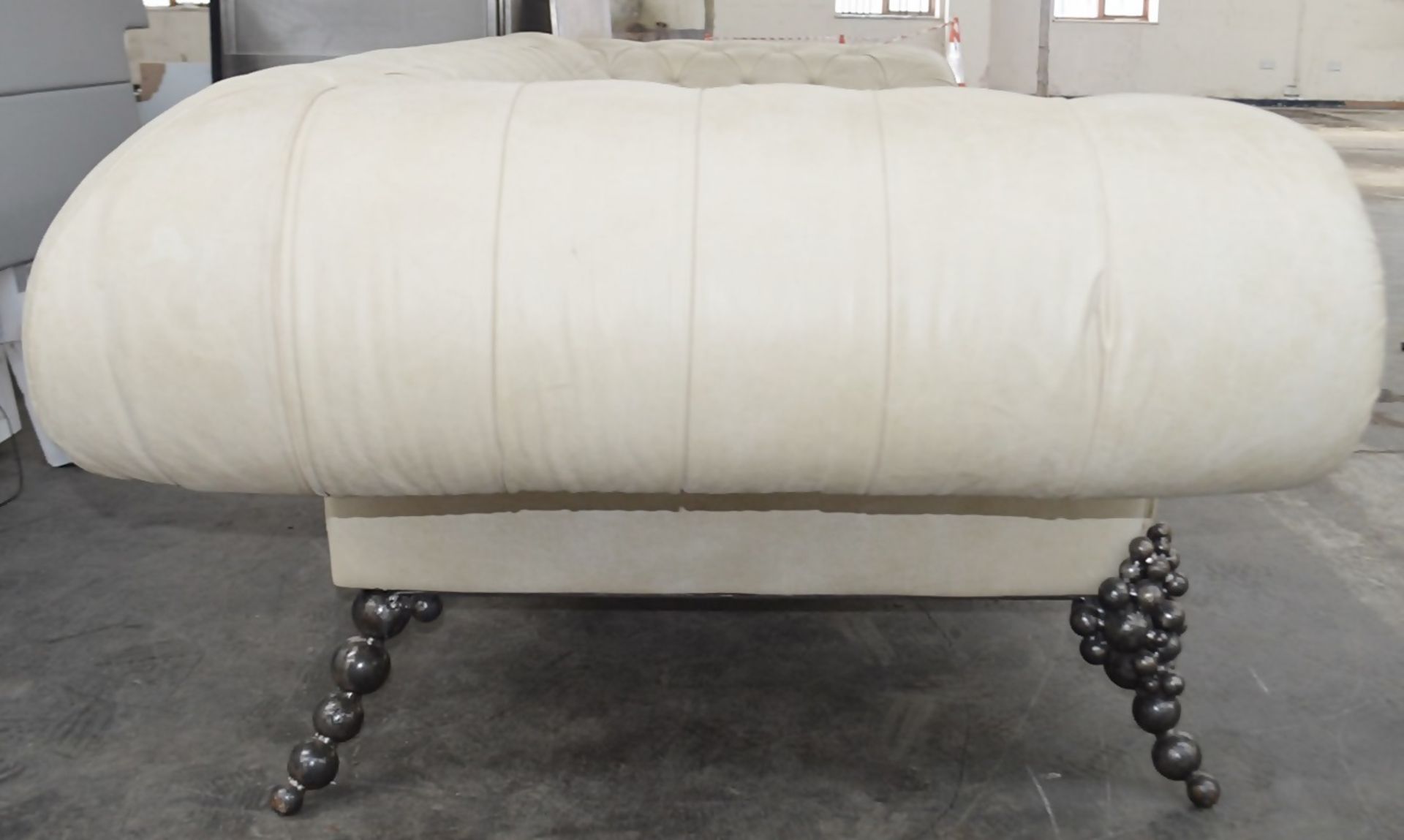 1 x Stunning Bespoke Cream Button-Back Leather Sofa - Professionally Handcrafted - Complete One-Off - Image 6 of 8