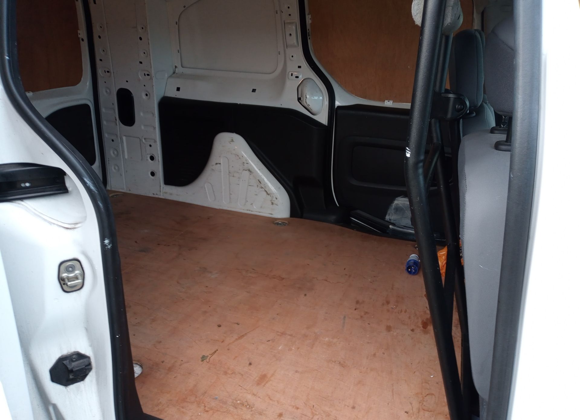 2015 Citroen Berlingo 750 LX HDI Panel Van - CL505 - Image 10 of 15