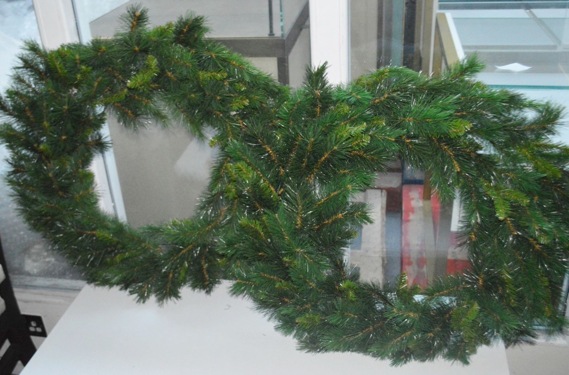 8 x Assorted Sections Of Commercial Christmas Display Wreaths - Various Sizes - Ex-Showroom Pieces - Image 4 of 9