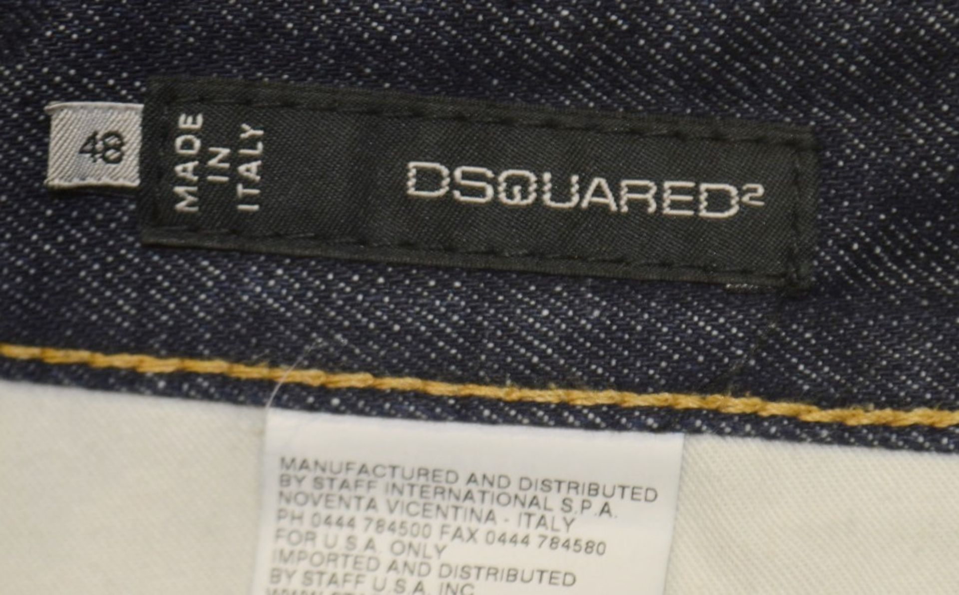 1 x Pair Of Men's Genuine Dsquared2 Designer Distressed-Style Jeans In Dark Blue - Size: UK32 - Image 4 of 8