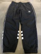 1 x Pair Of Men's Genuine Adidas Tracksuit Bottoms - Auth Ripstop Tp - Size (EU/UK): L/L -