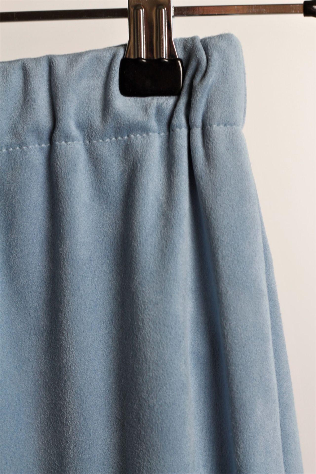 1 x Boutique Le Duc Baby Blue Skirt - From a High End Clothing Boutique In The - Image 6 of 7