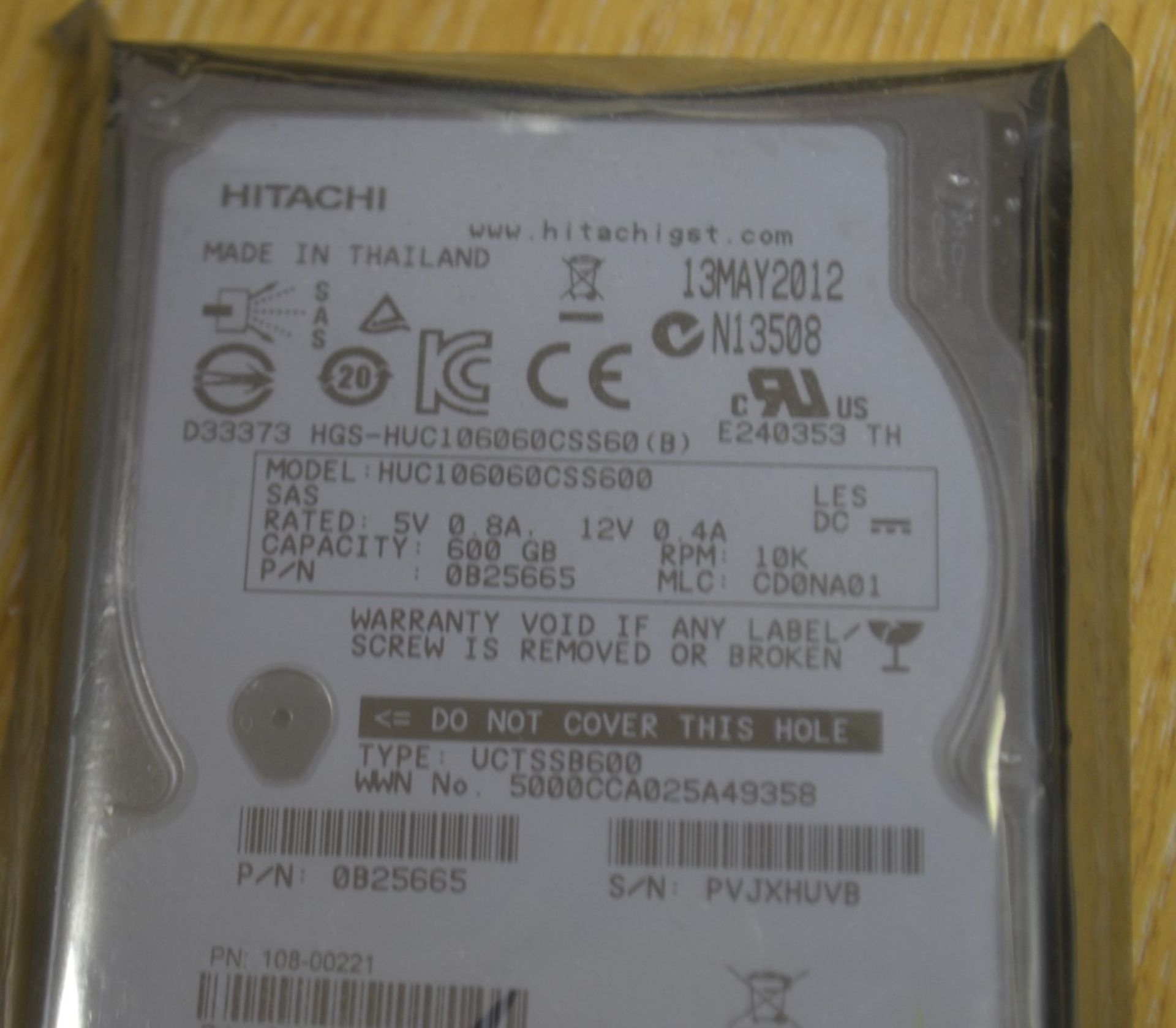 1 x Hitachi  600GB 10K RPM 64MB Cache 6.0Gbps SAS 2.5" Hard Drive - HUC106060CSS600 - CL011 - Ref: - Image 2 of 2