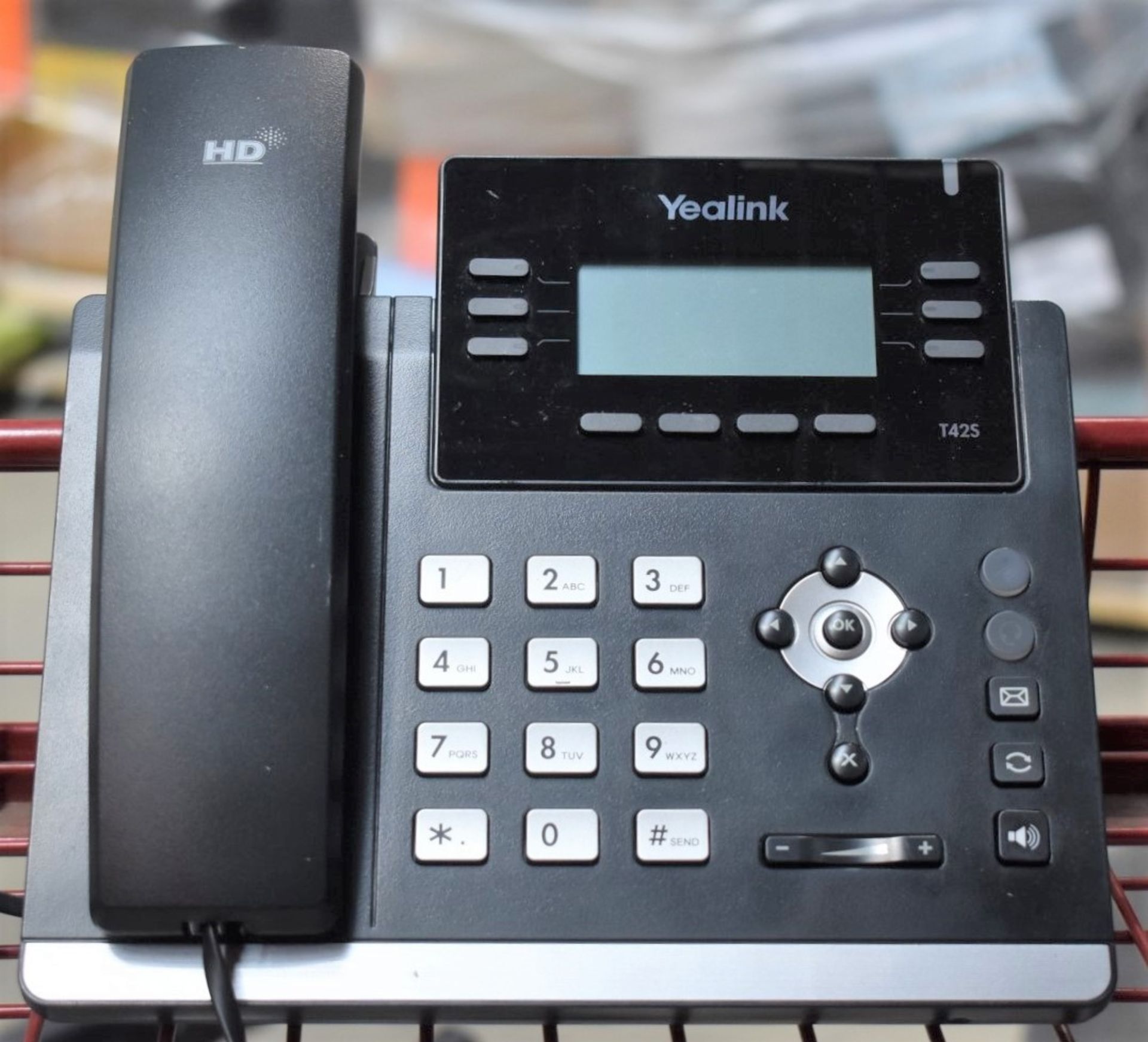 1 x Yealink T42S Office IP Desk Phones With 2.7 Inch Graphical Display - Ultra Elegant Gigabit IP - Image 7 of 8