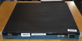 1 x Cisco 2901 Integrated Services Router - Ref: MPC598 WH3 - CL011 - Location: Altrincham