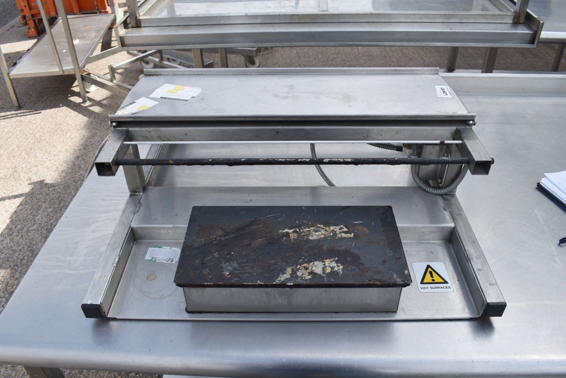 1 x Countertop Food Tray Wrapper Unit For Heat Sealed Wrapping - 56cm Wide - 240v - Recently Removed - Image 2 of 7