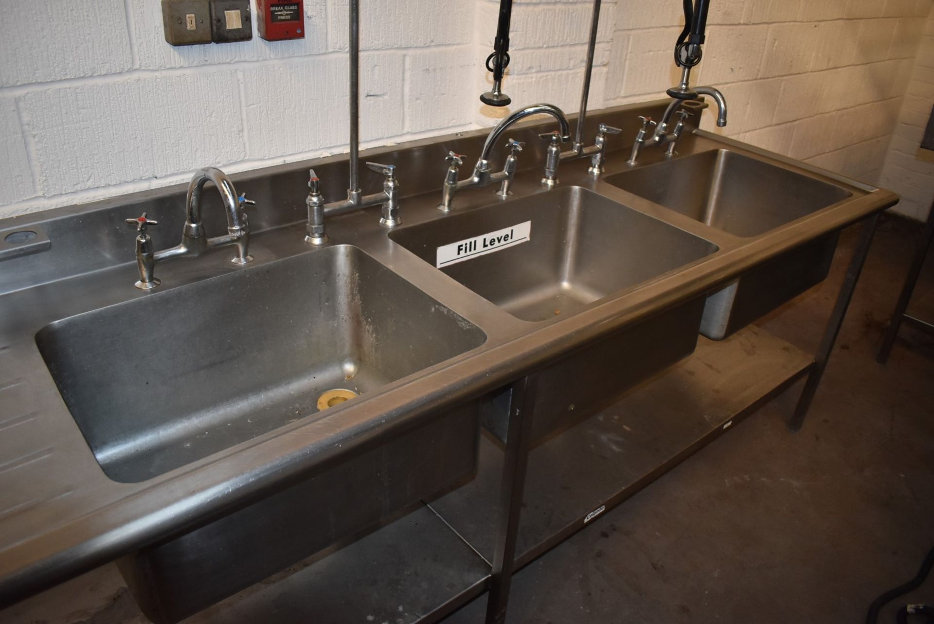 1 x Stainless Steel Triple Bowl Sink Unit With Mixer Taps and Spray Hose Taps - Recently Removed - Image 14 of 16