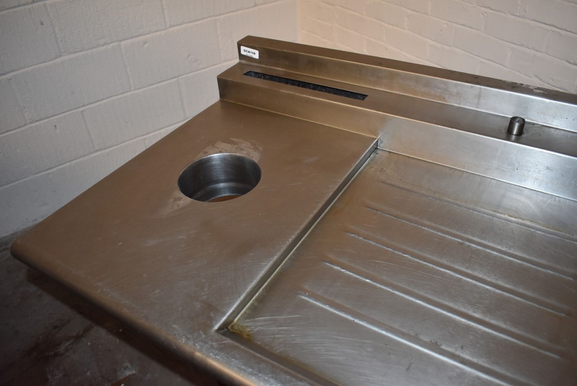 1 x Stainless Steel Single Bowl Sink Unit With Mixer Taps, Spray Hose Tap, Drainer and Bin Chute - Image 5 of 10