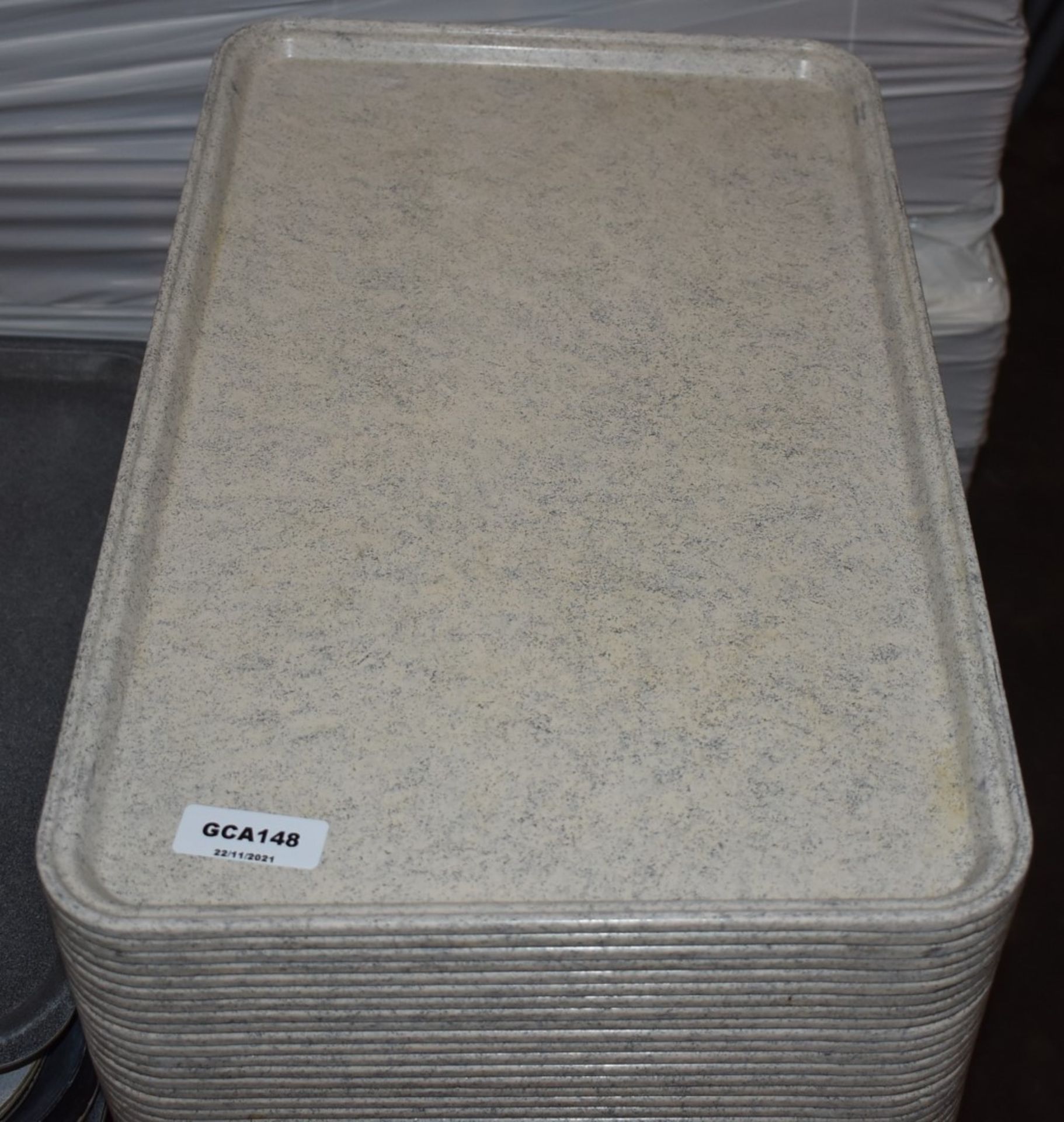 80 x Food Trays Suitable For Cafes, Bistros or Restaurants - Good Clean Condition - Recently Removed - Image 3 of 4