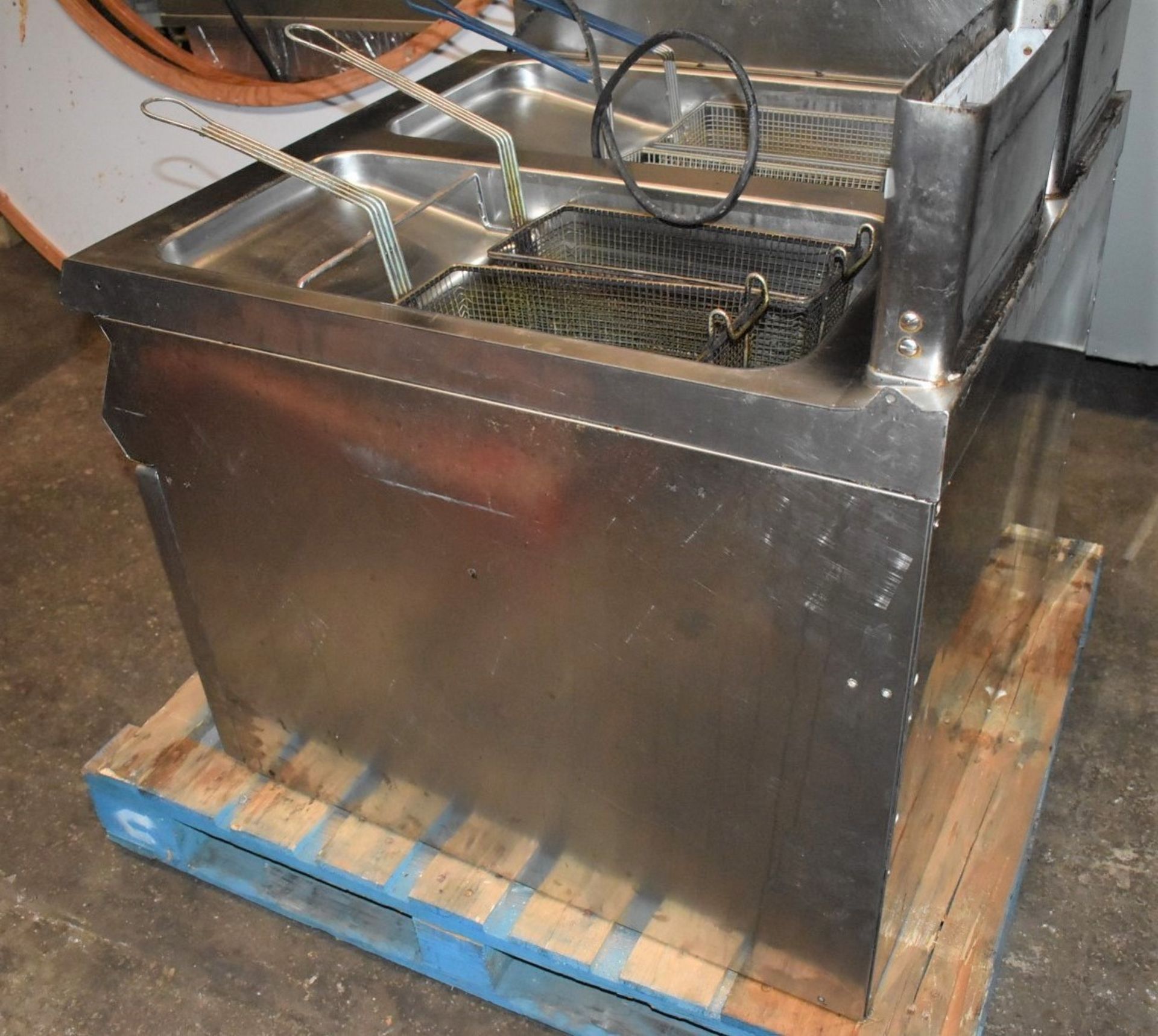 1 x Angelo Po Twin Tank Commercial Fryer - Includes Baskets - Removed From a Commercial Kitchen - Image 14 of 17