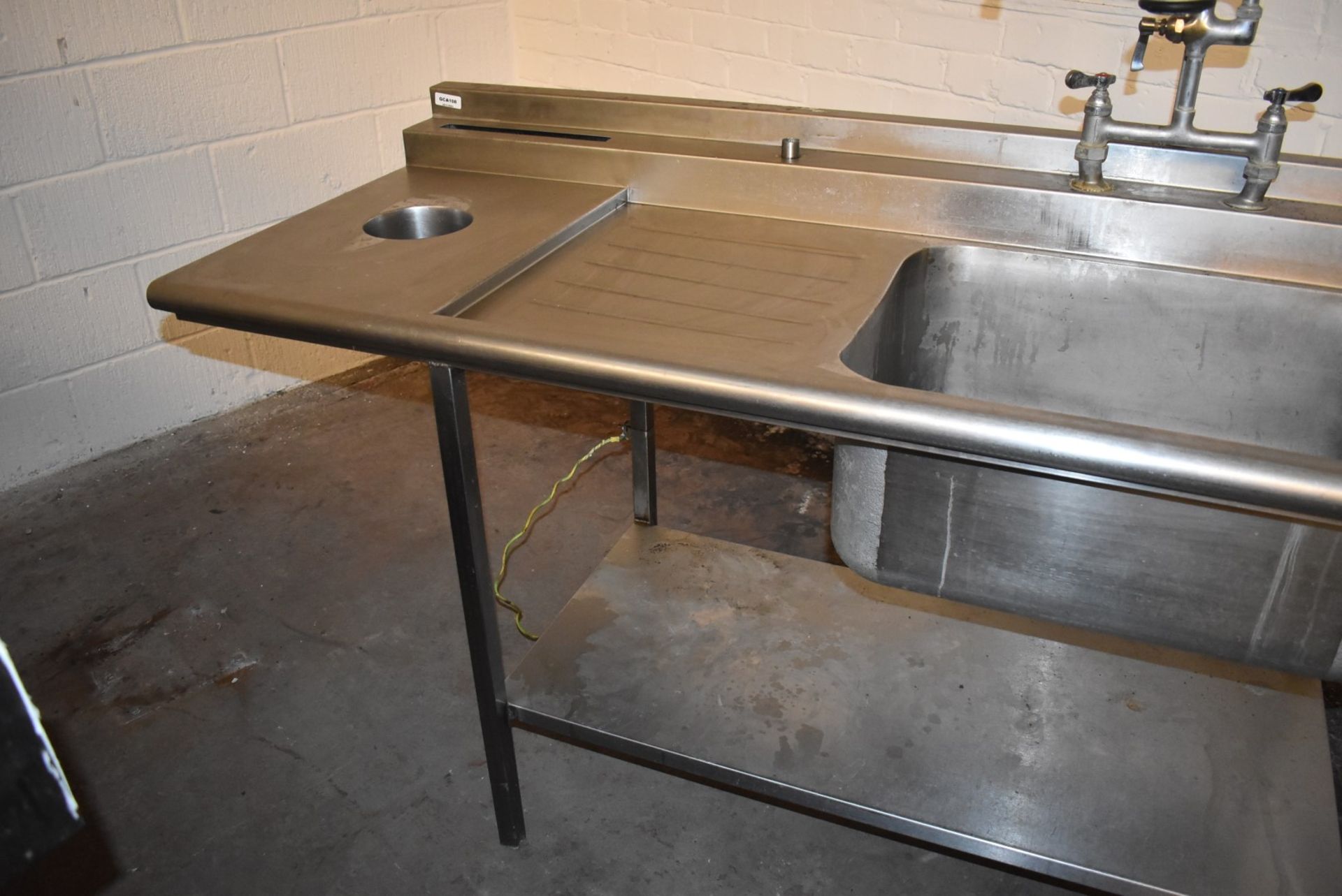 1 x Stainless Steel Single Bowl Sink Unit With Mixer Taps, Spray Hose Tap, Drainer and Bin Chute - Image 6 of 10