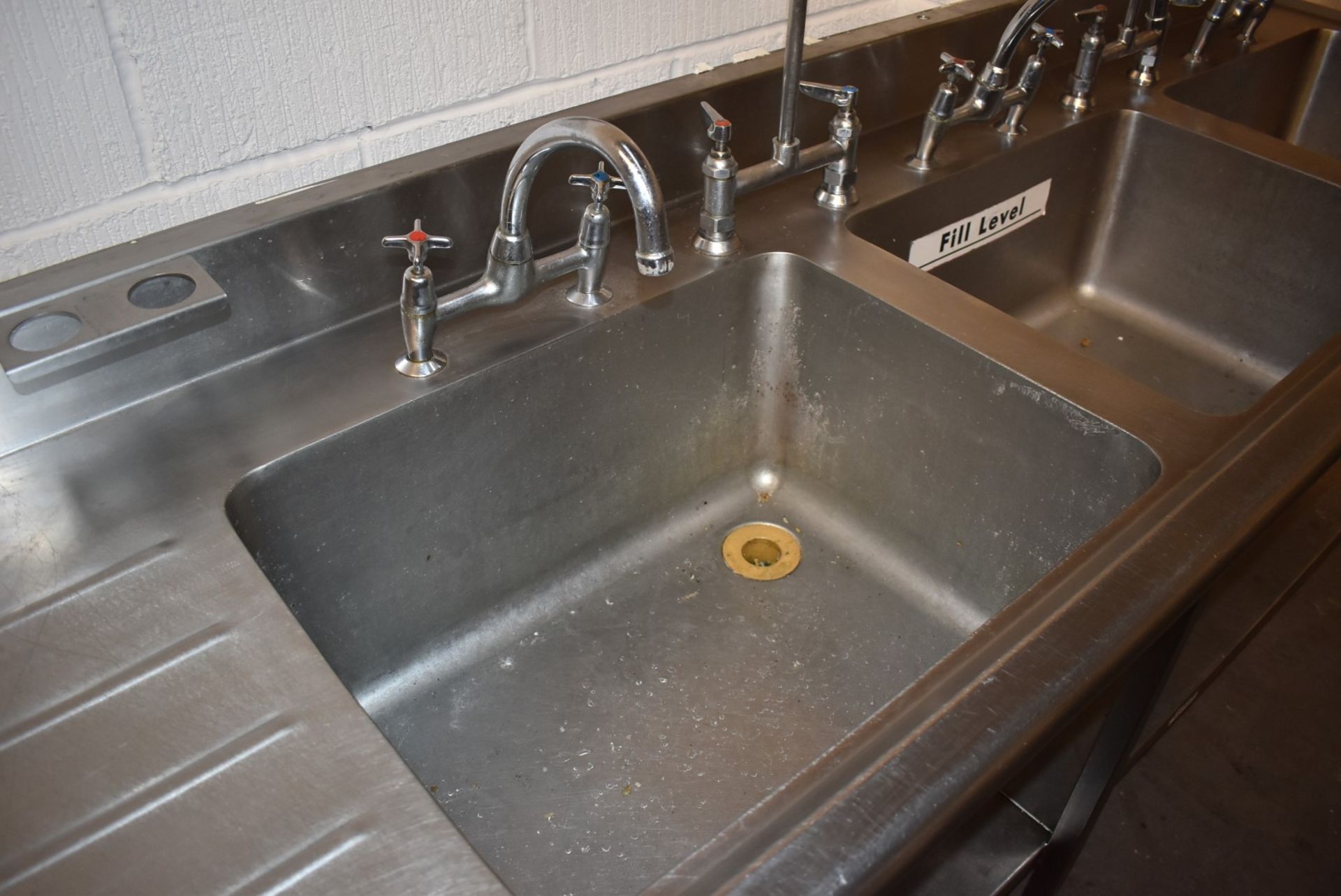 1 x Stainless Steel Triple Bowl Sink Unit With Mixer Taps and Spray Hose Taps - Recently Removed - Image 13 of 16