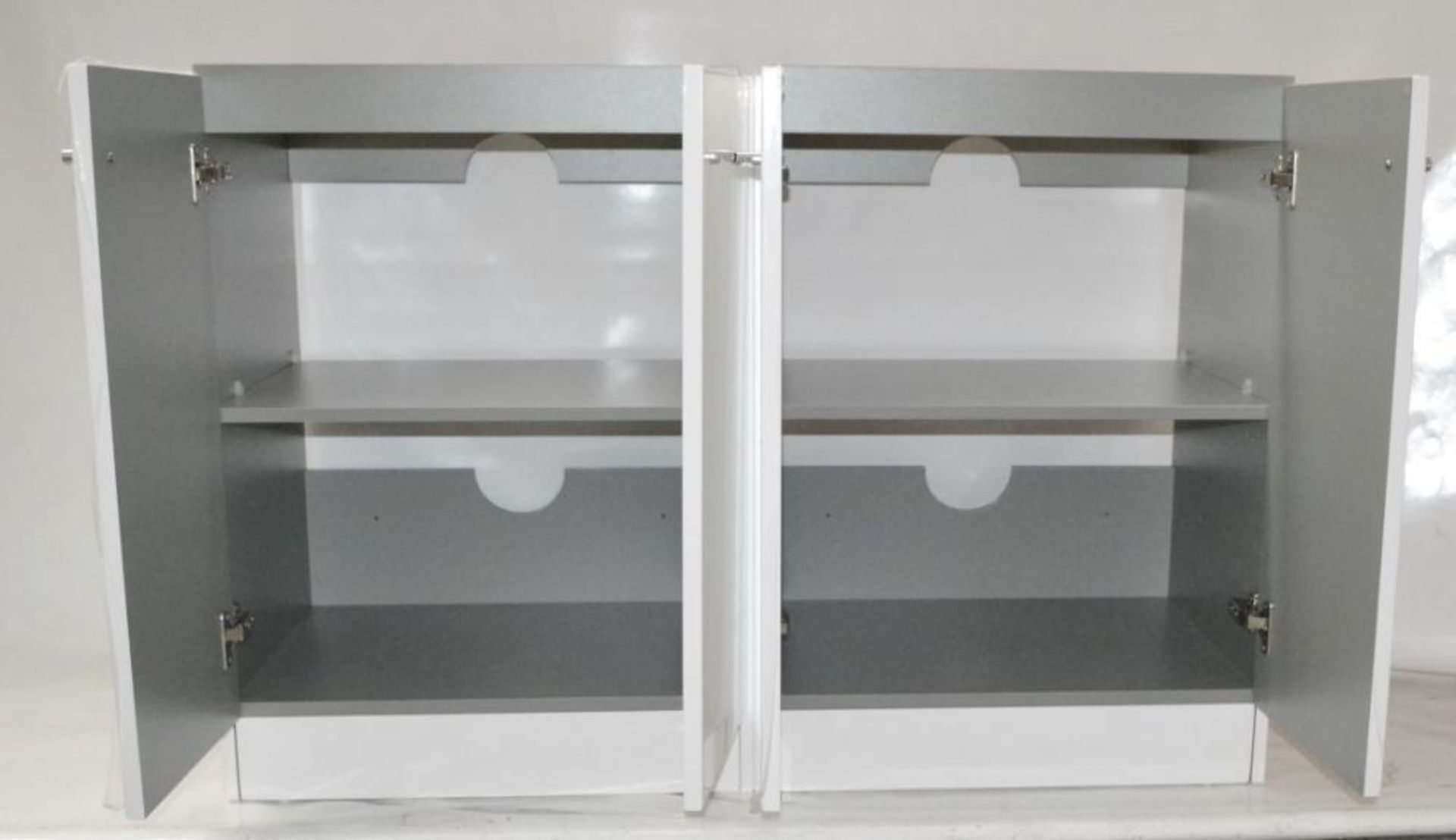 JOB LOT of 10 x Gloss White 1200mm 4-Door Double Basin Freestanding Bathroom Cabinets - New & - Image 4 of 7