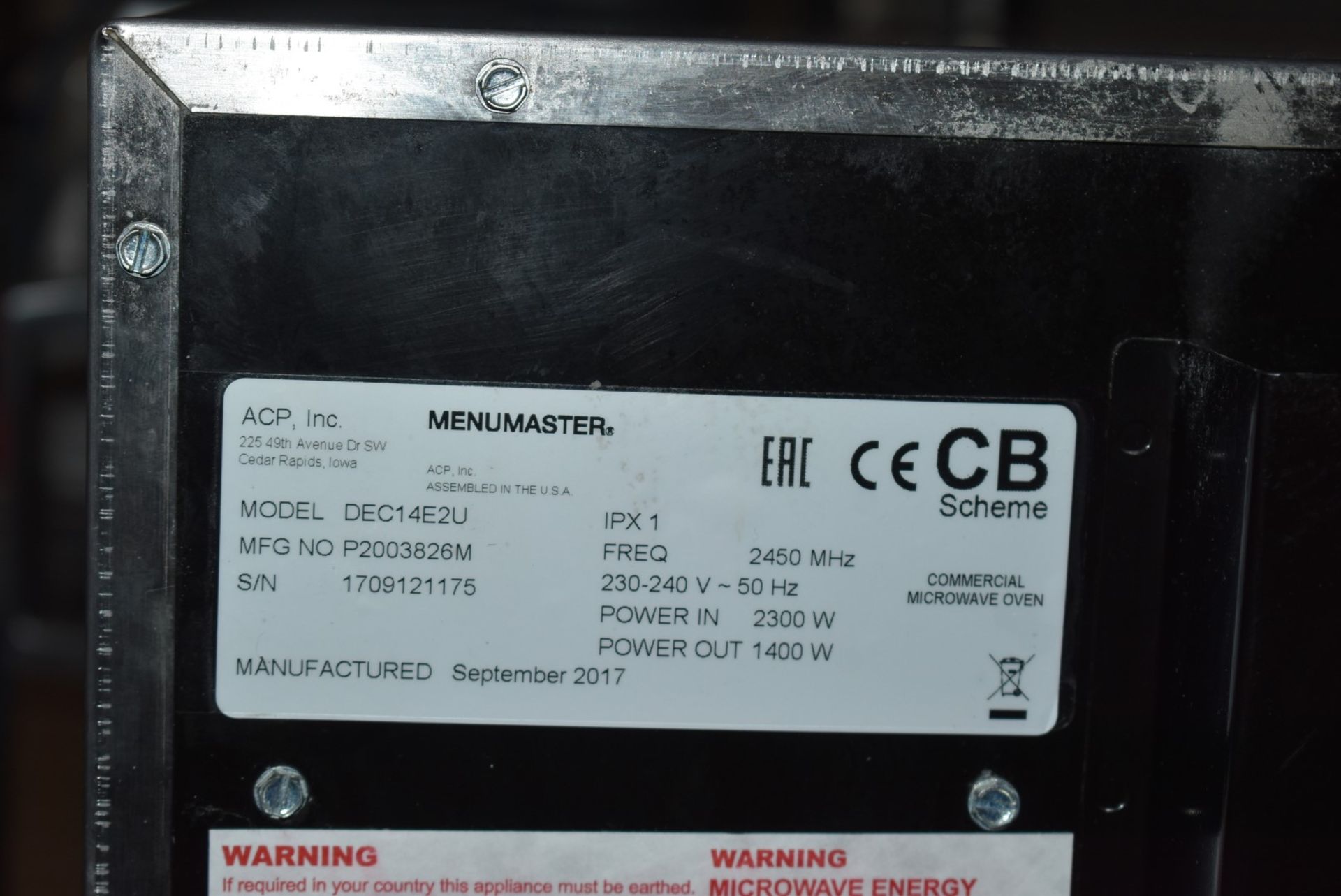 1 x Menumaster Commercial Microwave Oven - Model DEC14E2U - 1.4kW, 13A, 17Ltr - 2017 Model - - Image 3 of 13