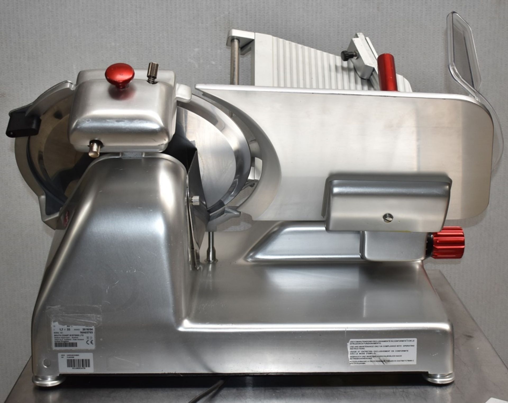 1 x Sure Professional 12 Inch Manual Straight Feed Meat Slicer Suitable For Cooked and Cured - Image 15 of 17