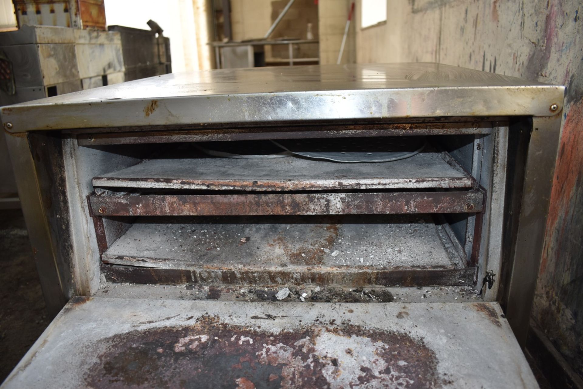 1 x Bakers Pride Commercial Twin Deck Pizza Oven - Recently Removed from a Restaurant - Image 2 of 9