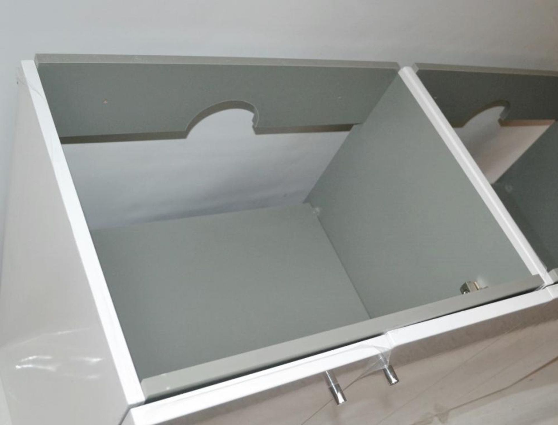 JOB LOT of 10 x Gloss White 1200mm 4-Door Double Basin Freestanding Bathroom Cabinets - New & - Image 2 of 7